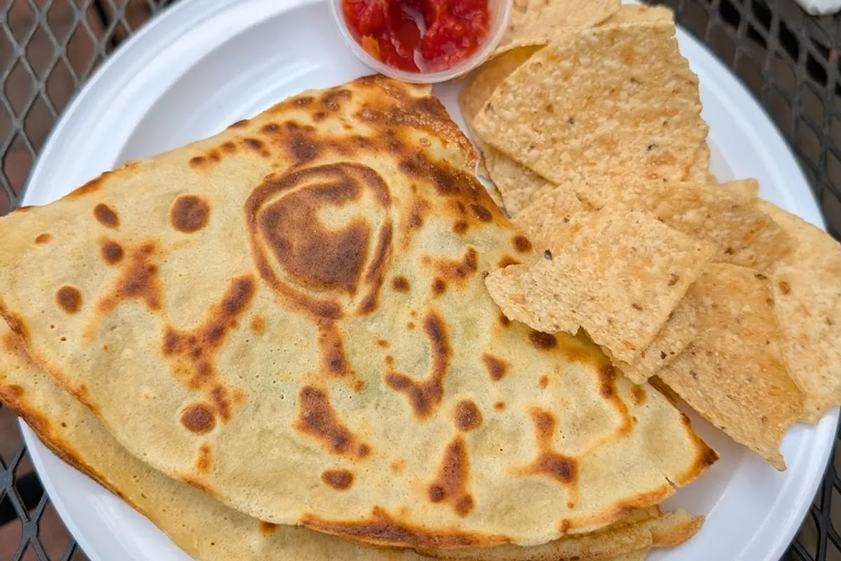 City Lights Cafe outdoor patio - Restaurant in Sylva, Tennessee