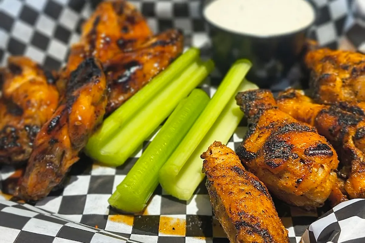 Daiquiri Shack & Grill Margaritaville outdoor patio - American restaurant in Gatlinburg, Tennessee