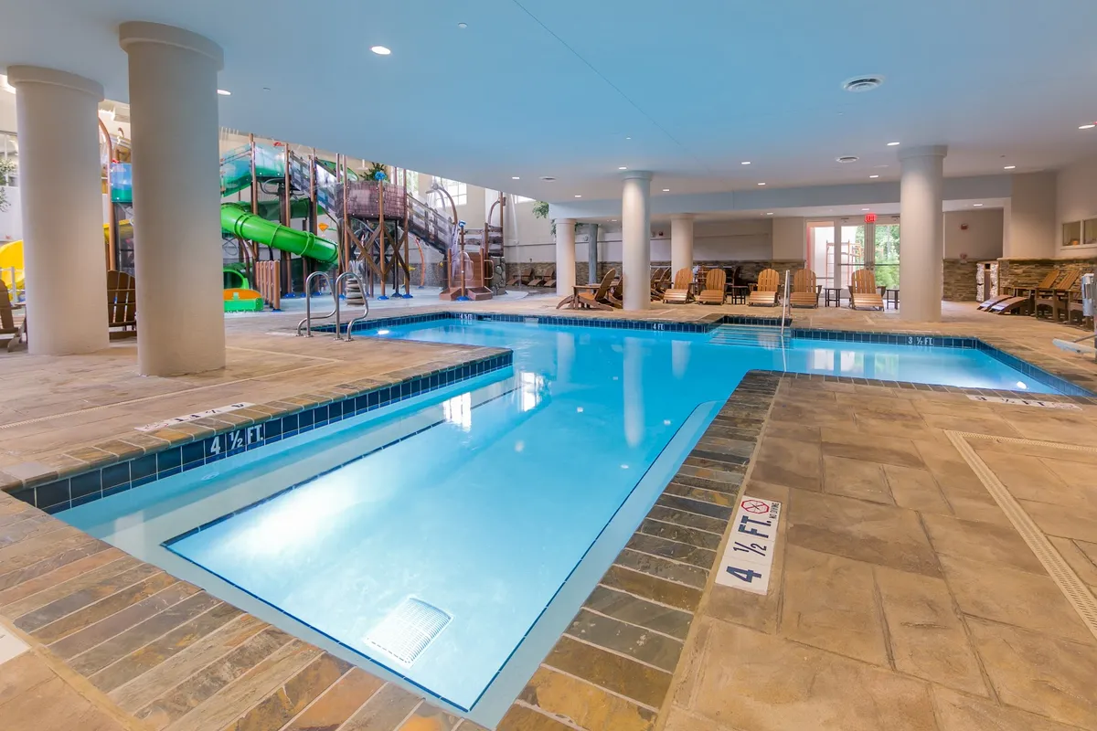 Holiday Inn Club Vacations Smoky Mountain Resort, an IHG Hotel pool area - Hotel in Gatlinburg, Tennessee