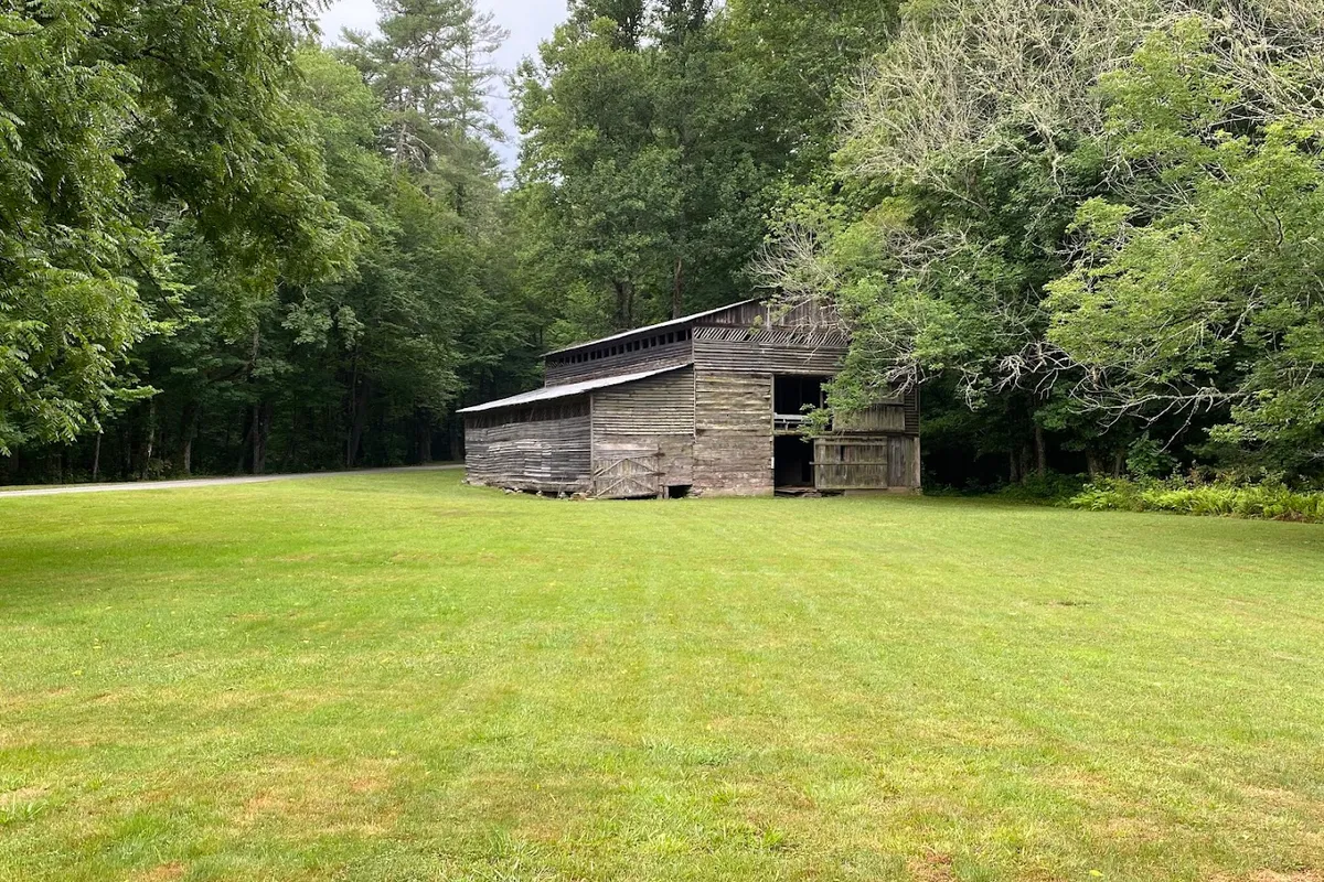 Jarvis Palmer House detail shot - Historical place in Waynesville, Tennessee
