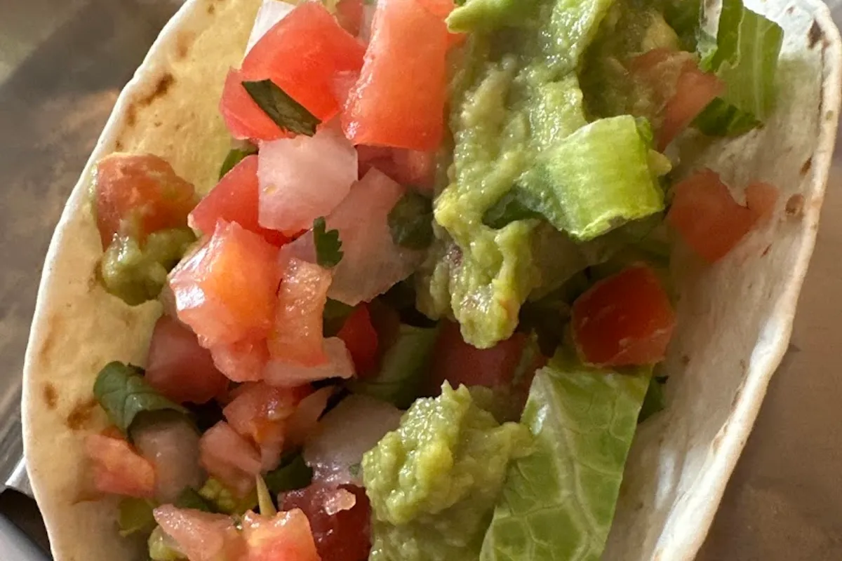 Kanini's Restaurant & Catering outdoor patio - American restaurant in Waynesville, Tennessee