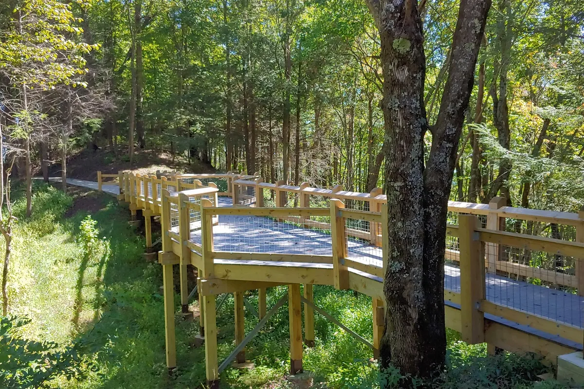 Maple Springs Observation Deck, Nantahala National Forest, Cheoah Ranger District interactive display - attraction in Robbinsville, Tennessee