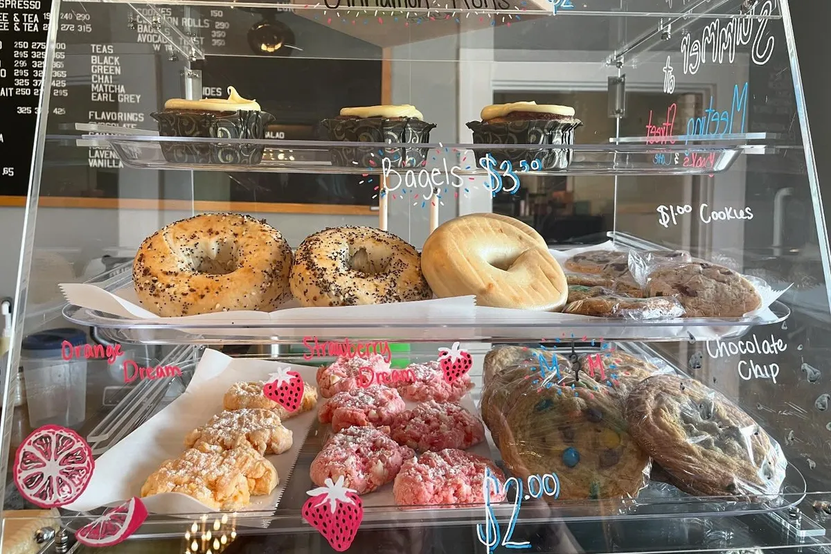 Meeting Street Books & Cafe interactive display - attraction in Dandridge, Tennessee