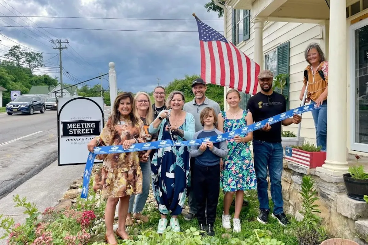 Meeting Street Books & Cafe