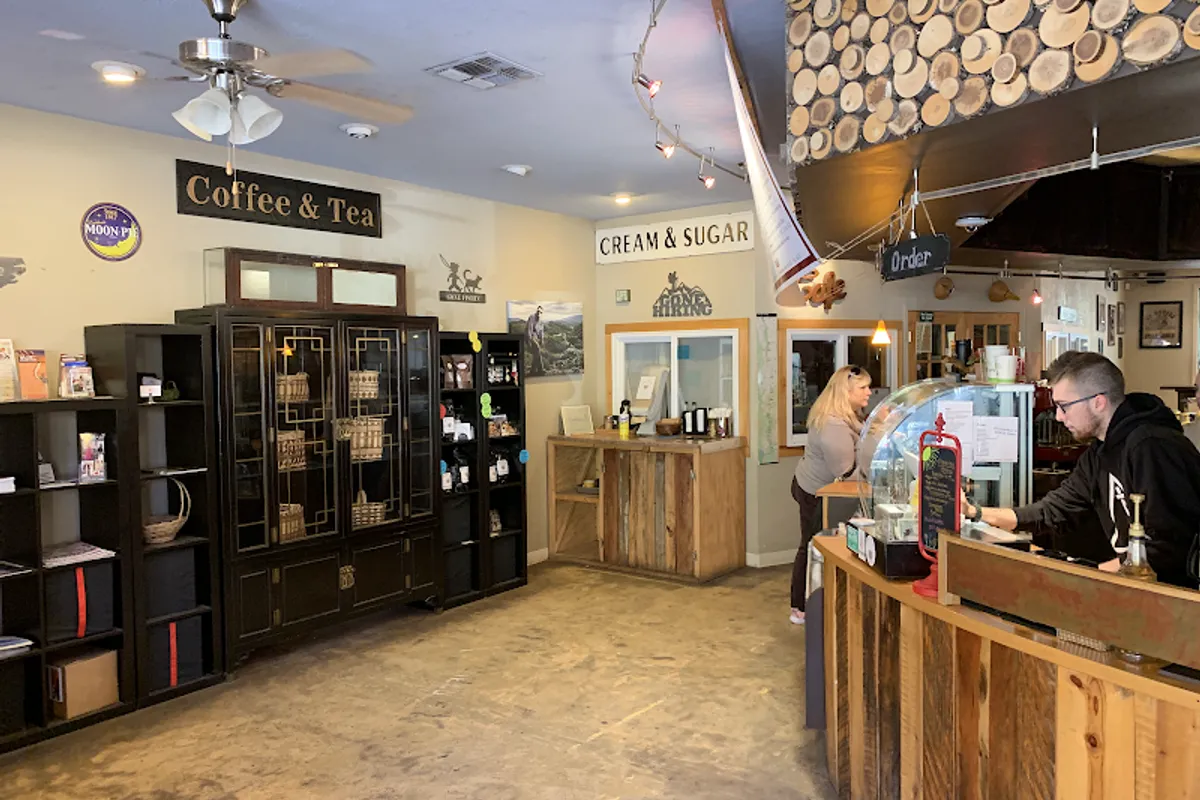 Qualla Java Cafe restaurant in Cherokee