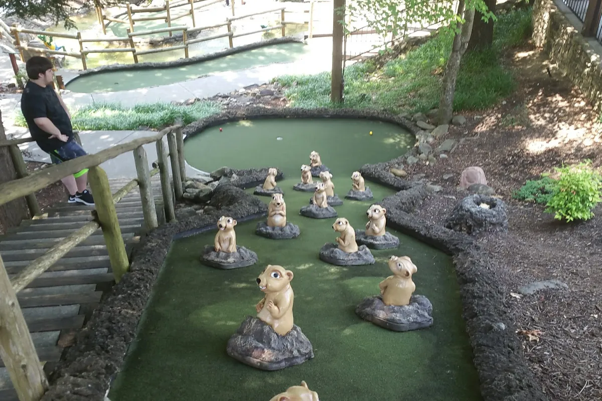 Ripley's Davy Crockett Mini-Golf interactive display - Tourist attraction in Gatlinburg, Tennessee