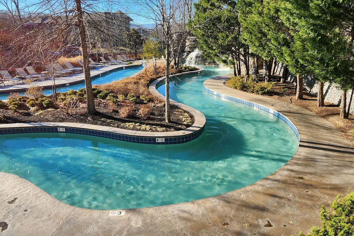 Riverstone Resort & Spa pool area - Resort hotel in Pigeon Forge, Tennessee