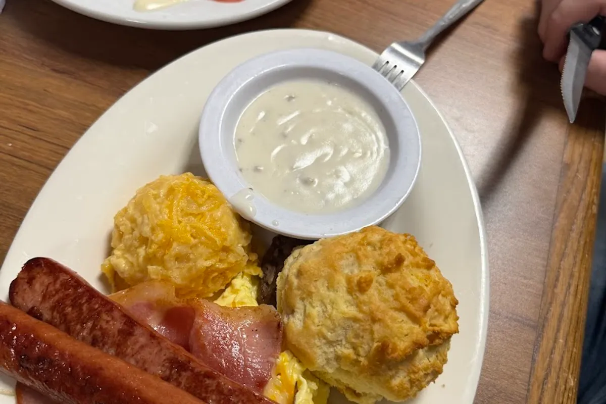 Smoky’s Pancake Cabin outdoor patio - Pancake restaurant in Pigeon Forge, Tennessee