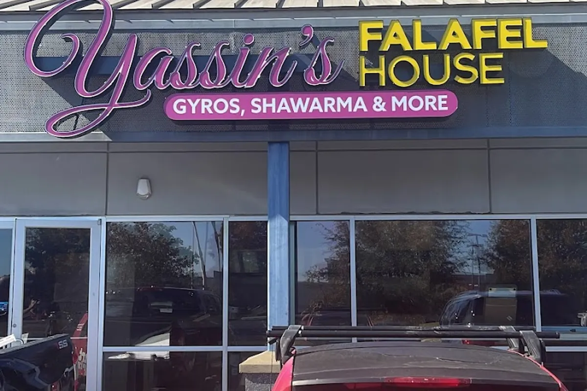 Yassin's Falafel House restaurant in Alcoa
